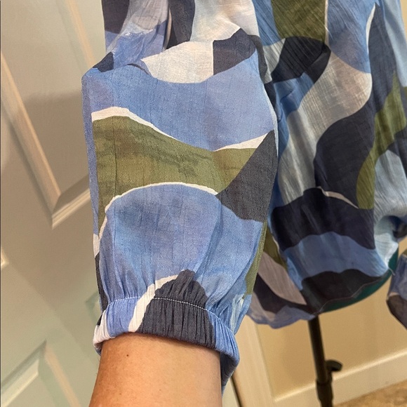 Olivia & Martin Blue and Olive Green Tie Waist Plus Size Top - Size 2X - Picture 5 of 7